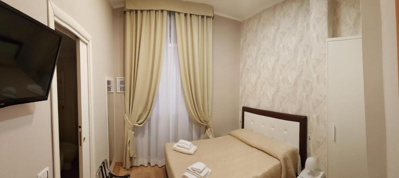 Azzurra Rooms Рим Экстерьер фото